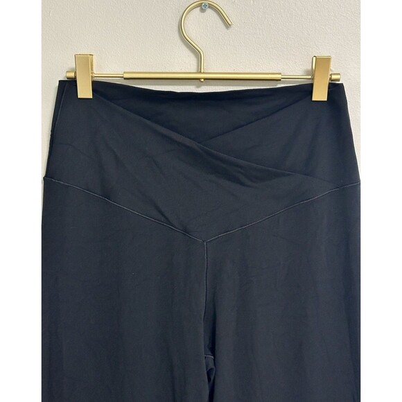 OFFLINE By Aerie Real Me High Waisted Crossover Flare Legging Size XL Black - Picture 6 of 11